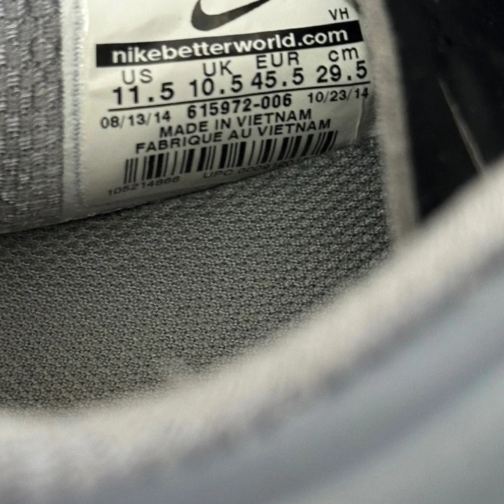 Nike FS Lite‎ Trainer Mens 11.5 Gray Black Running Shoes 615972-006 Low Top Mesh